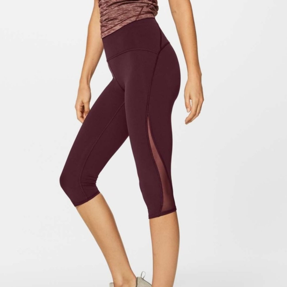 Lululemon Train Times Crop 19"